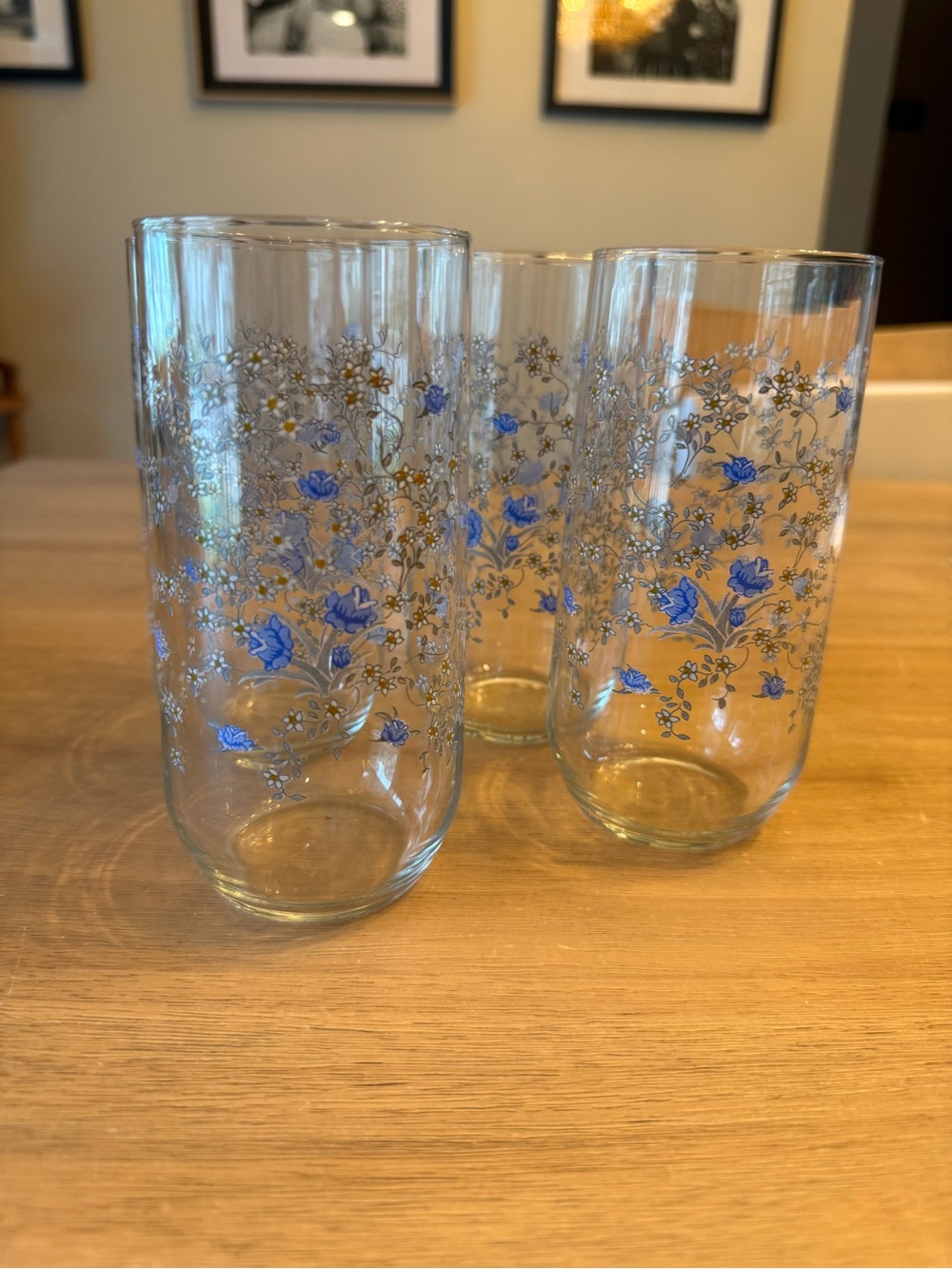 Vintage Set of 4 Romantique By Arcopal 16 Oz Glass Tumblers